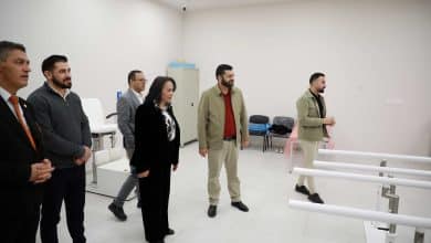 وزيرة التنمية الاجتماعية في زيارة لمصنع الأطراف الصناعية في الجامعة العربية الأمريكية