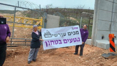 مستوطنون يقتحمون السياج الحدودي مع لبنان ويزرعون أشجاراً في بلدة يارون الجنوبية