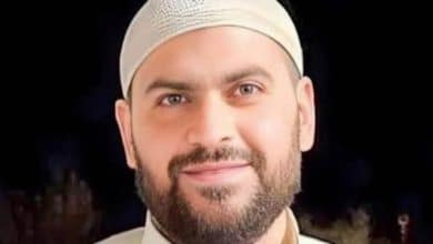 الاحتلال يبعد إمام المسجد الأقصى أسبوعًا