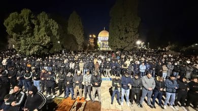 50 ألف مصلٍ يؤدون صلاتي العشاء والتراويح في المسجد الأقصى
