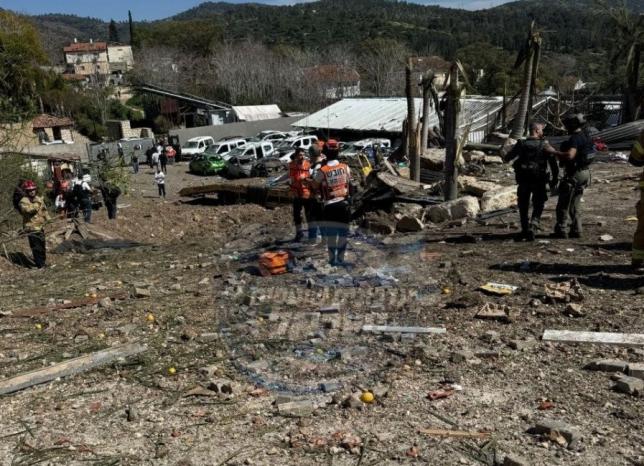 11 اصابة ودمار واسع إثر سقوط صاروخ إيراني في مستوطنة "بيت شيمش"