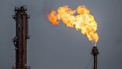 بسبب الحرب... النفط يقفز فوق حاجز 90 دولاراً