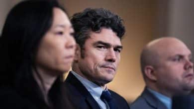 قدم استقالته بسبب الحرب.. مسؤول كبير في ادارة ترامب: الحرب على ايران جاءت استجابة لضغط من إسرائيل