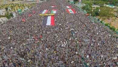 المسيرات المليونية في اليمن: الرد الإيراني يرسخ معادلة الشعوب قادرة على المواجهة