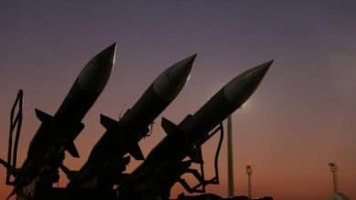 مصدر إيراني: بدءا من الليلة سيضاعف الحرس الثوري هجماته ضد الولايات المتحدة وإسرائيل