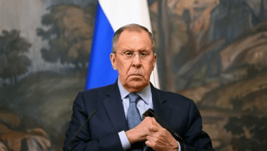 وزير الخارجية الروسي يحذر من مشروع قرار في مجلس الأمن يدين الرد الإيراني