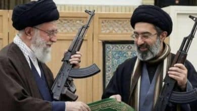 المرشد الإيراني مجتبى خامنئي: الشعب محور القوة والعدو سيُحاسب والقواعد الأمريكية في المنطقة هدف مشروع للرد