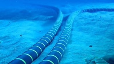هل تستهدف ايران كابلات الإنترنت البحرية بمياه الخليج؟