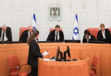 تعليق جلسة محكمة الاحتلال العليا بشأن لجنة التحقيق بإخفاقات 7 أكتوبر إثر اقتحام مؤيدين للحكومة