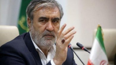 عزيزي: مضيق هرمز سيفتح وفق "قوانين إيران الجديدة"