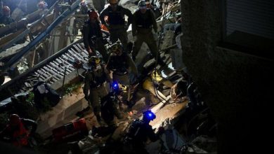 3 رشقات صاروخية خلال 20 دقيقة.. حرائق ودمار واسع في حيفا