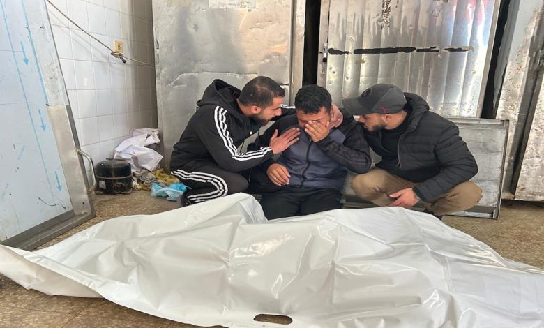 ارتفاع حصيلة الشهداء في قطاع غزة إلى 72,568 والإصابات إلى 172,338 منذ بدء العدوان