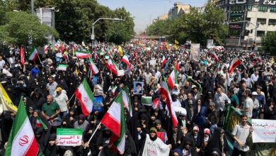 "لن نتخلى عن لبنان".. مظاهرات حاشدة في إيران دعماً للقيادة وتضامناً مع الشعب اللبناني