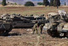 صحيفة عبرية: انقسام بين الجيش ونتنياهو بشأن لبنان والجنود عاجزون عن حماية الشمال