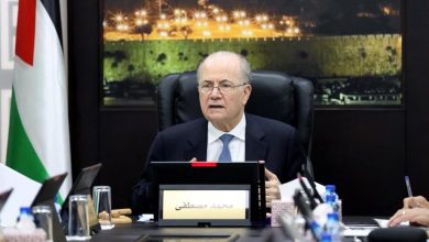رئيس الوزراء يوجّه الجهات المختصة بتجميد العمل بنظام "صافي الفوترة"