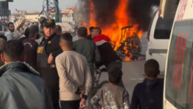 شهيد وعدة إصابات في قصف الاحتلال مركبة وسط قطاع غزة