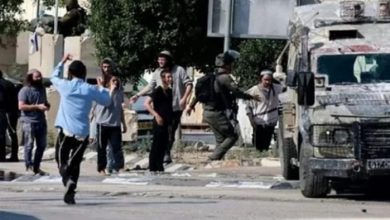 مستوطنون يهاجمون مركبة إسعاف جنوب نابلس