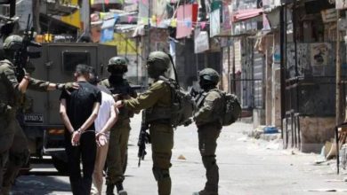 الاحتلال يعتقل مواطنين من بيت دقو والرام شمالي القدس