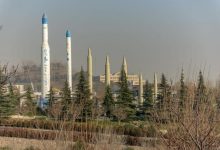 طهران تحذر واشنطن: صواريخنا لم تنفد وقواتنا جاهزة "لإلحاق ضرر أشد بالمعتدي"