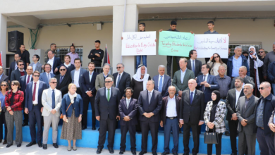 دبلوماسيون يشاركون في جولة دعم لطلبة مدرسة ذكور المغير في ظل اعتداءات الاحتلال