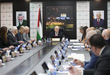 مجلس الوزراء يدعو مختلف القطاعات للتعاون لضمان استمرار تقديم الخدمات الأساسية ومراعاة الأوضاع الاقتصادية الصعبة للمواطنين