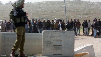 مؤسسات الأسرى: الاحتلال يرتكب جرائم منظمة بحقّ العمال الفلسطينيين في سياق جريمة إبادة شاملة