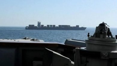 ترامب يعترف بأن العسكريين الأمريكيين يتصرفون مثل القراصنة