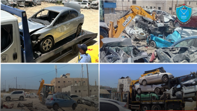 الشرطة تضبط وتتلف 60 مركبة ودراجة نارية غير قانونية في الخليل