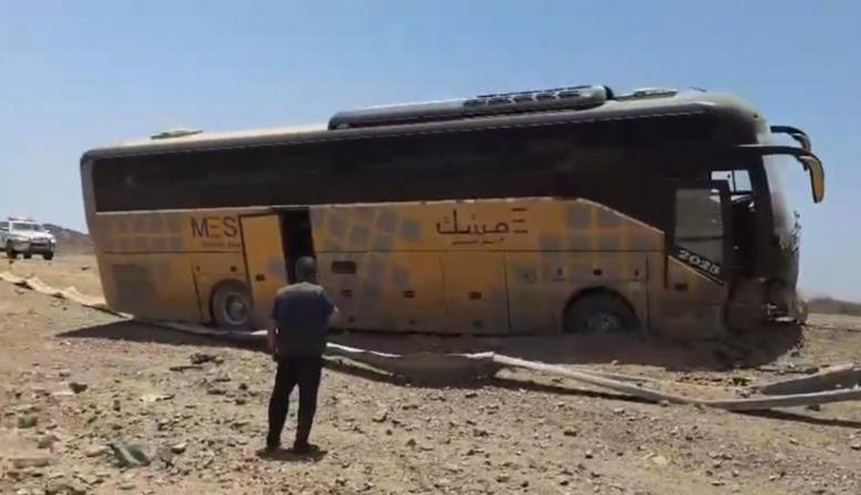 الأوقاف: إصابتان طفيفتان إثر حادث سير ذاتي لإحدى حافلات الحجاج قرب مدينة خيبر