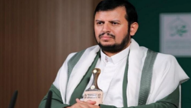 عبد الملك الحوثي: أمريكا تستعد لتصعيد جديد في المنطقة وبعض الأنظمة العربية تخدم "إسرائيل"