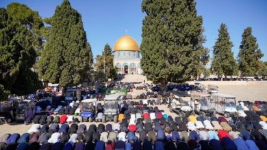65 ألفا يؤدون الجمعة في المسجد الأقصى المبارك
