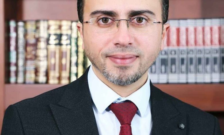 قوات الاحتلال تعتقل أكاديميا من مدينة الخليل