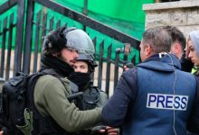 الاحتلال يمنع صحفية فرنسية من الدخول بسبب موقفها من العدوان على غزة