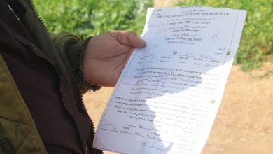الاحتلال يخطر بوقف البناء في 13 منشأة سكنية شمال غرب القدس