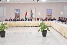 الشيخ يطلع السفراء المعتمدين على آخر المستجدات السياسية والإنسانية والانتهاكات الإسرائيلية وبرنامج الإصلاح الوطني