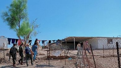 مستوطنون يقتحمون قرية العراعرة شمال شرق القدس