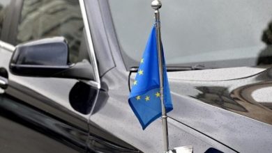 الغارديان: أوروبا قد تذعن لإيران وتدفع رسوما للمرور عبر مضيق هرمز