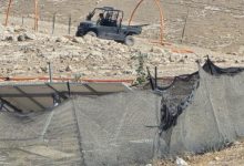 مستوطنون يقيمون بؤرة استيطانية قرب جبع شمال شرق القدس