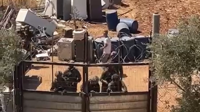 إصابات في هجوم للاحتلال والمستوطنين على منزل في المغير شرق رام الله