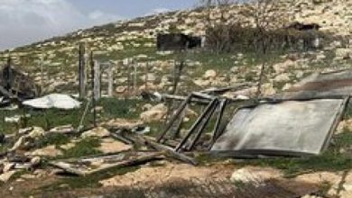 مستوطنون يهاجمون منزلا في تجمع "التبنة" البدوي شرق القدس