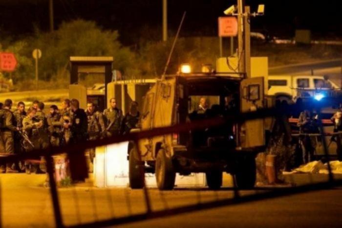 الاحتلال يعيق تنقل المواطنين شرق قلقيلية اغلاق حاجز
