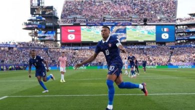 فرنسا تتجاوز باراغواي بصعوبة وتضرب موعدا مع المغرب بالربع النهائي