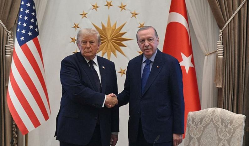 ترامب: سنتخذ قرار بيع مقاتلات "إف 35" إلى تركيا... إردوغان: تلقينا وعدا بتسلّم 5 منها ترامب: سنتخذ قرار بيع مقاتلات "إف 35" إلى تركيا... إردوغان: تلقينا وعدا بتسلّم 5 منها