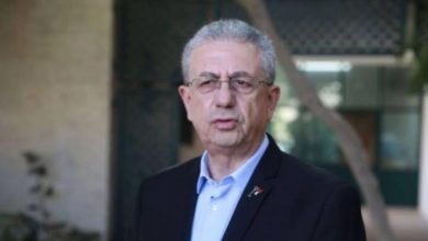 عائلة آل البرغوثي تستنكر "حملة التشهير" ضد د. مصطفى البرغوثي وتؤكد: اجتزاء تصريحاته لا يخدم سوى تشويه تاريخه الوطني