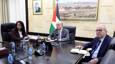 رئيس الوزراء يبحث مع فليتشر الأوضاع الإنسانية في غزة وبرامج التعافي المبكر رئيس الوزراء يبحث مع فليتشر الأوضاع الإنسانية في غزة وبرامج التعافي المبكر