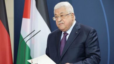 الرئيس عباس يدعو الأمين العام للجامعة العربية لحث الدول العربية على الوفاء بالتزاماتها المالية