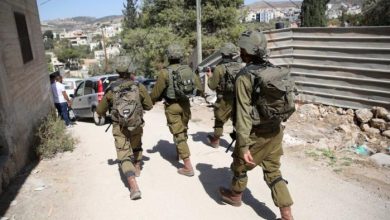 الاحتلال يقتحم حي الكسارات شمال القدس