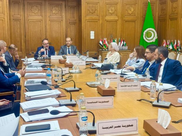مدير شؤون الأونروا: وكالة الغوث ما تزال تواجه أزمة مالية وهناك ضرورة توفير الدعم الدولي لاستمرار عملها مدير شؤون الأونروا: وكالة الغوث ما تزال تواجه أزمة مالية وهناك ضرورة توفير الدعم الدولي لاستمرار عملها