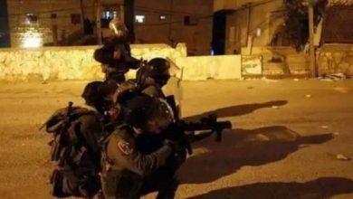 إصابة مواطن برصاص الاحتلال خلال اقتحامها بلدة كفر عقب
