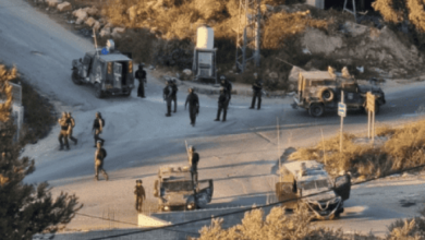 الاحتلال ومستوطنوه يستولون على مركبتي جمع نفايات في بيتا جنوب نابلس